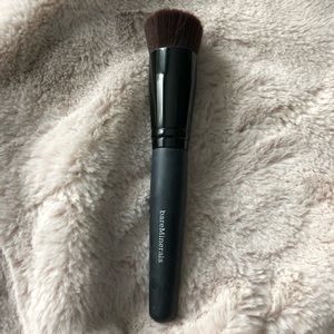 Bareminerals perfecting foundation brush